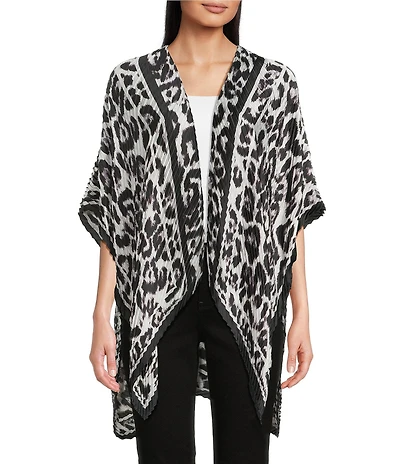 Vince Camuto Leopard Printed Pleated Topper