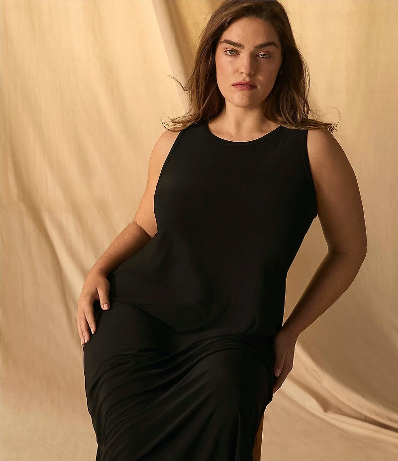 Vince Camuto Plus Size Sleeveless Crew Neck Keyhole Back Knit Maxi Dress