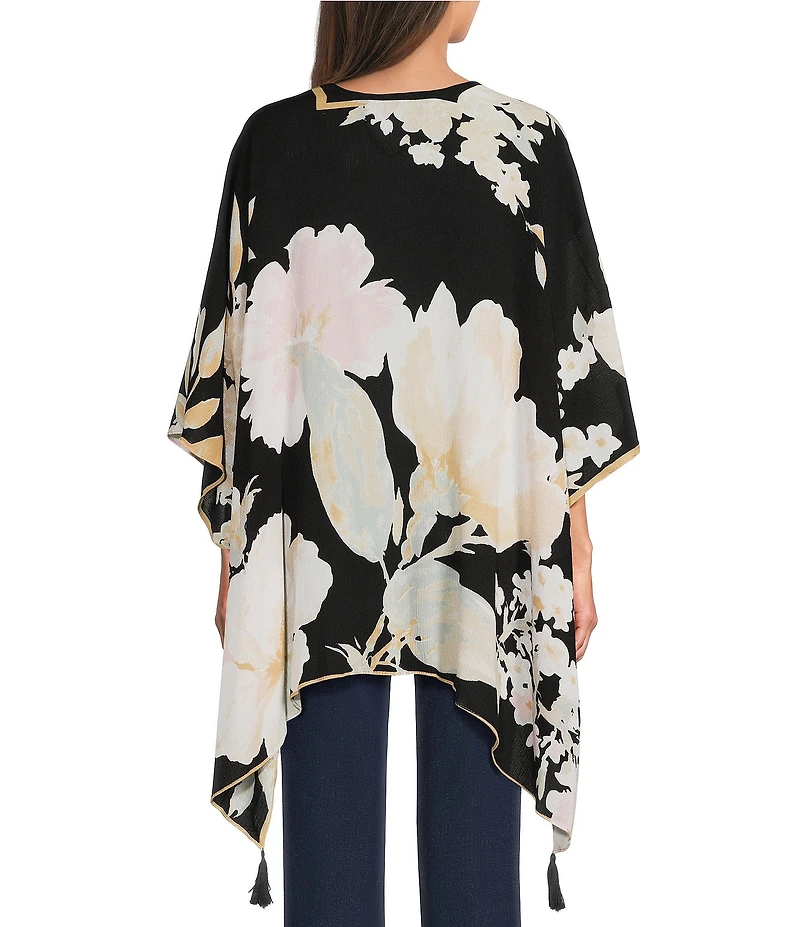 Vince Camuto Pretty Blooms Crinkle Tasssel Topper