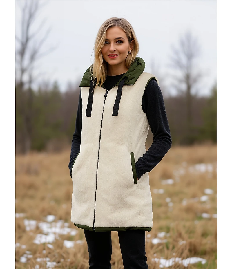 Vince Camuto Reversible Faux Fur Quilted Pattern Stand Collar Zip Front Vest