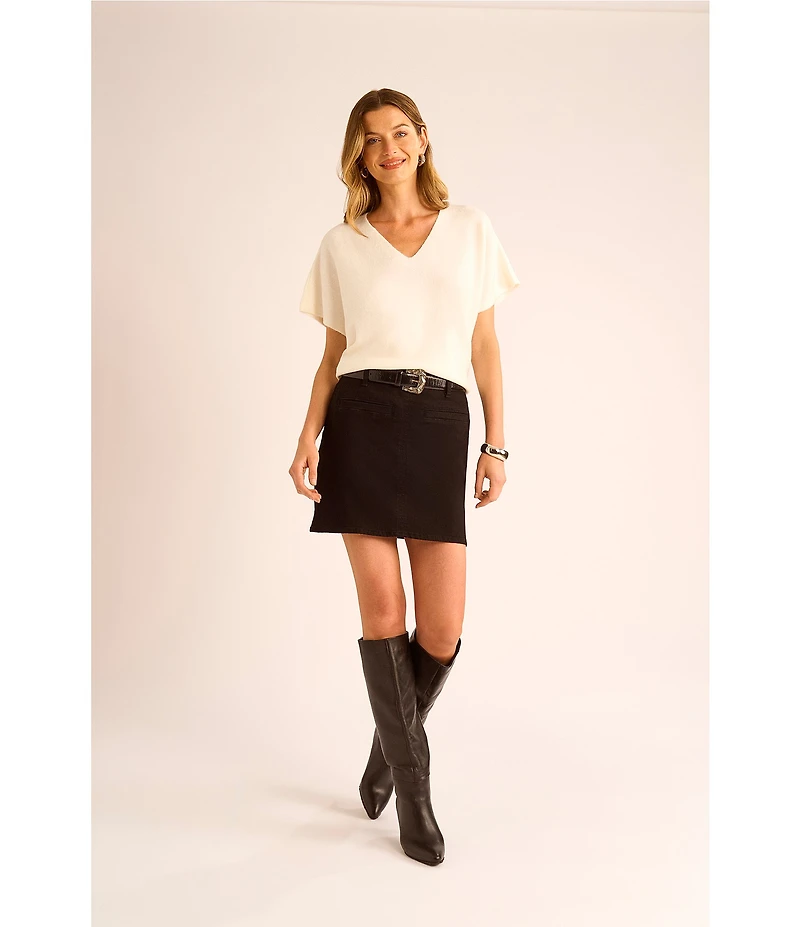 Vince Camuto V-Neck Dolman Short Sleeve Top
