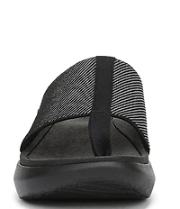 Vionic Aqua Stretch Gore Thong Sandals