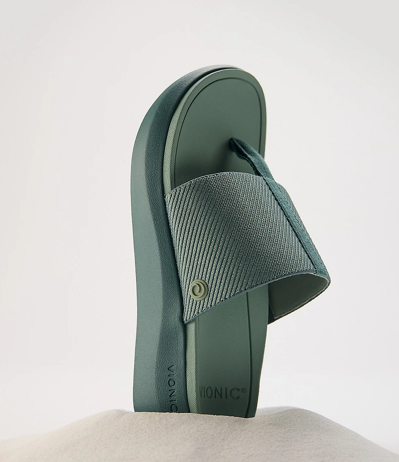 Vionic Aqua Stretch Gore Thong Sandals