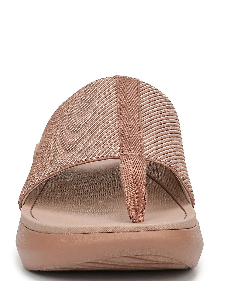 Vionic Aqua Stretch Gore Thong Sandals