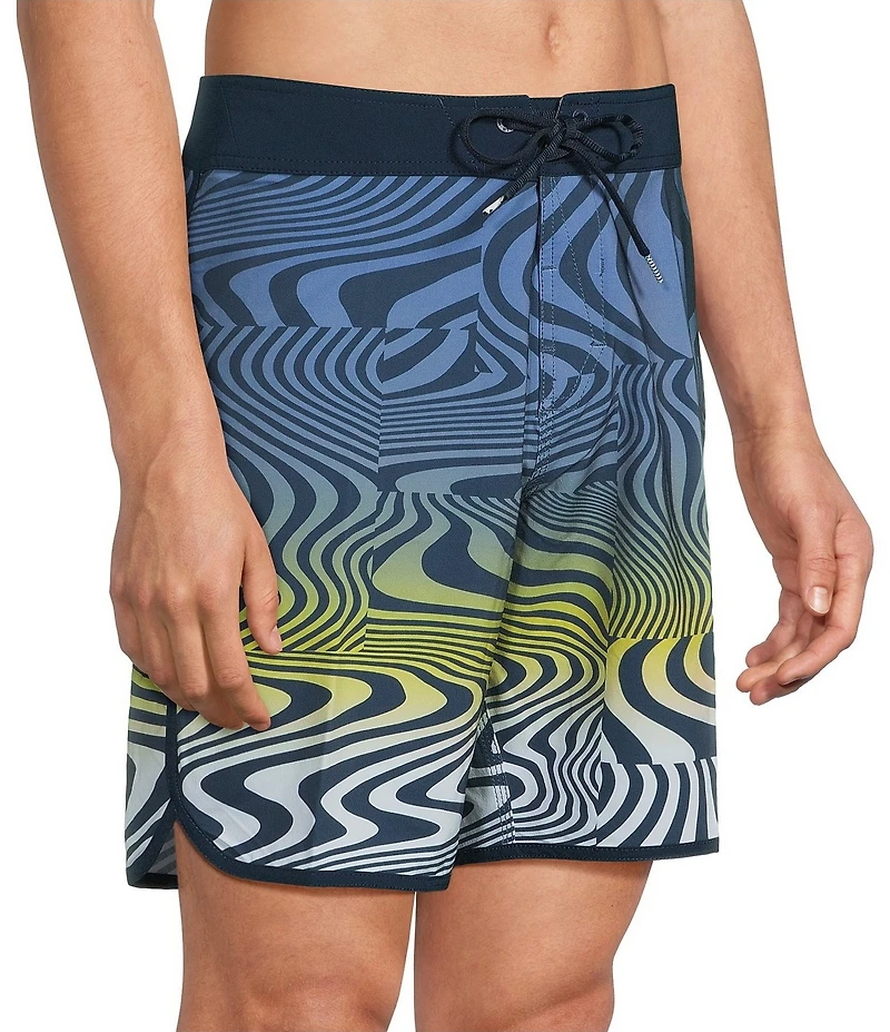 Volcom Encounter Scallop 19#double; Outseam Swim Trunks