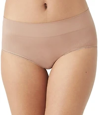 Wacoal Feeling Flexible Brief Panty