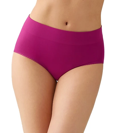 Wacoal Feeling Flexible Brief Panty
