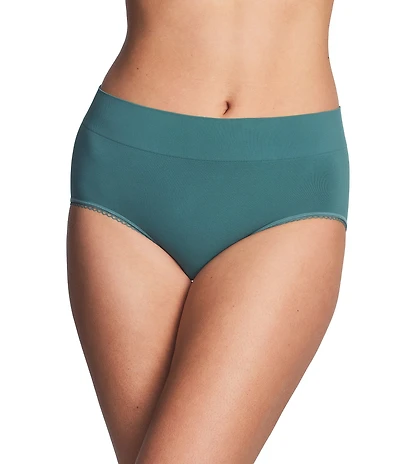 Wacoal Feeling Flexible Brief Panty