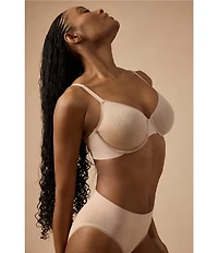 Wacoal Feeling Flexible Hi-Cut Brief Panty