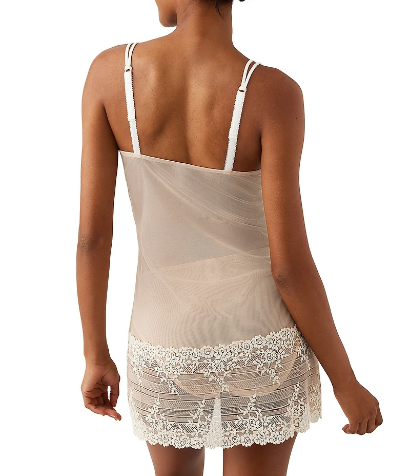 Wacoal Embrace Lace® Adjustable Strap Mesh Short Chemise