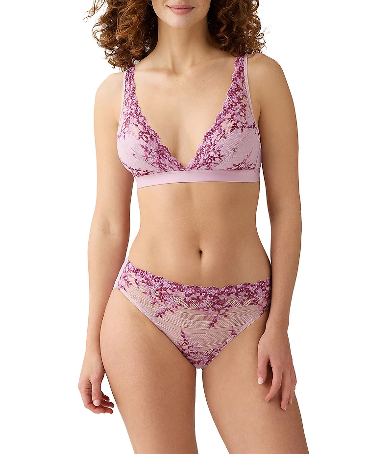 Wacoal Embrace Lace® Wire Free Convertible Bra
