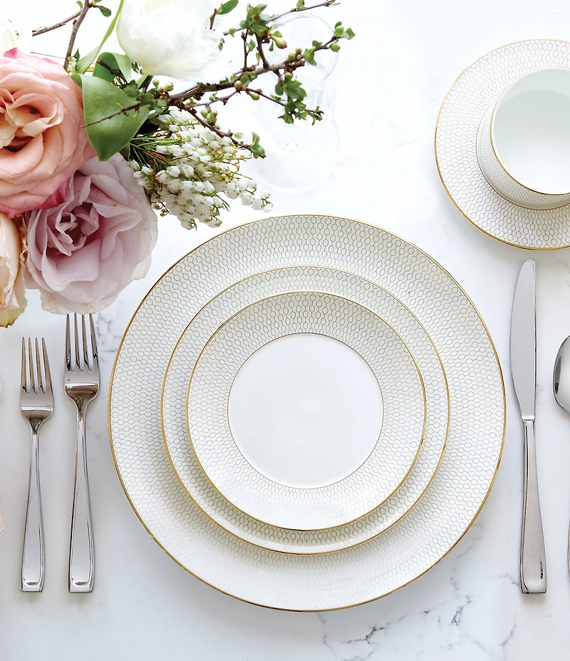 Wedgwood Arris Geometric Bone China Dinner Plate