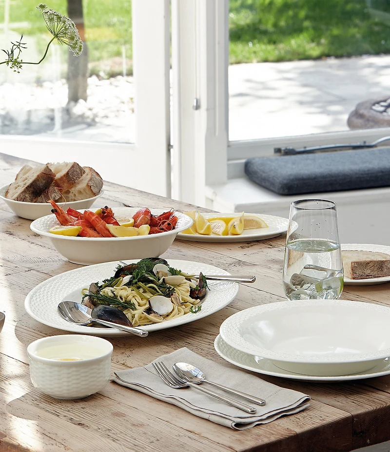 Wedgwood Nantucket Basket Sculpted Bone China Cereal Bowl