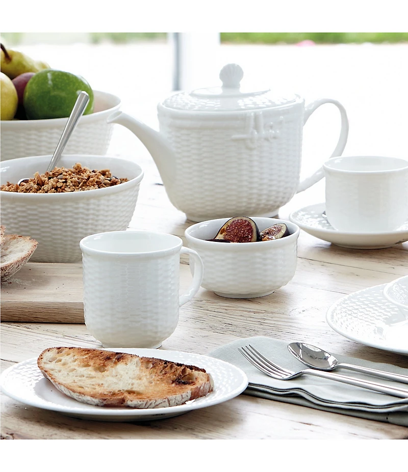 Wedgwood Nantucket Basket Sculpted Bone China Mug