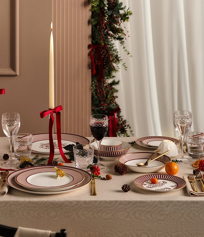 Wedgwood Red Splendour Deep Plate