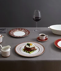 Wedgwood Renaissance Red Collection Plate