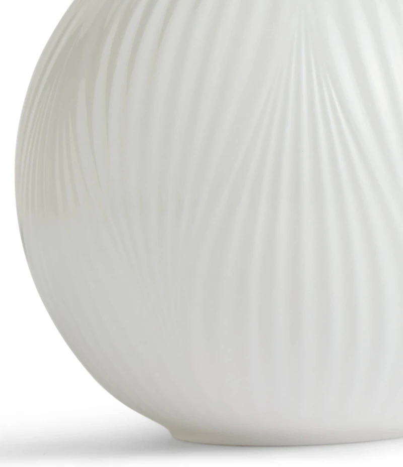 Wedgwood White Folia Collection Rose Bowl