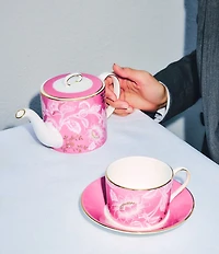 Wedgwood Wonderlust Pink Tonquin Teapot