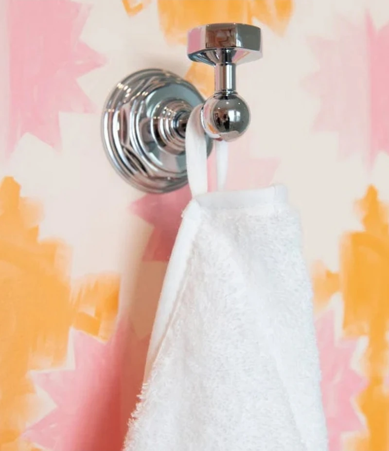 Weezie Scalloped Edge Trim Organic Cotton Bath Towels