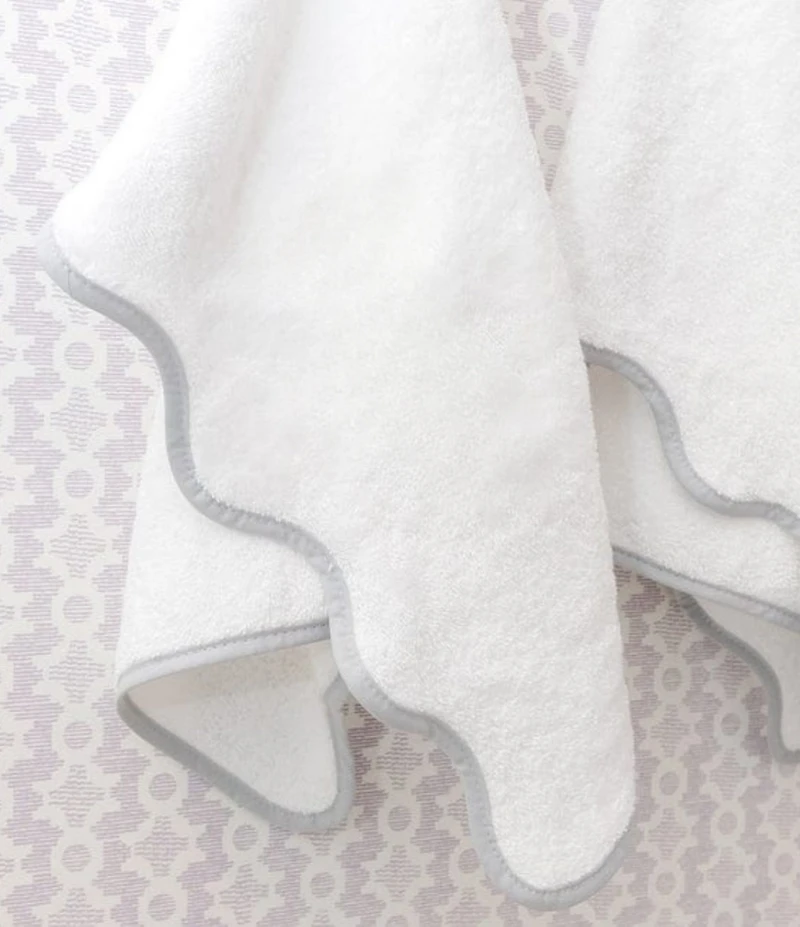 Weezie Scalloped Edge Trim Organic Cotton Bath Towels