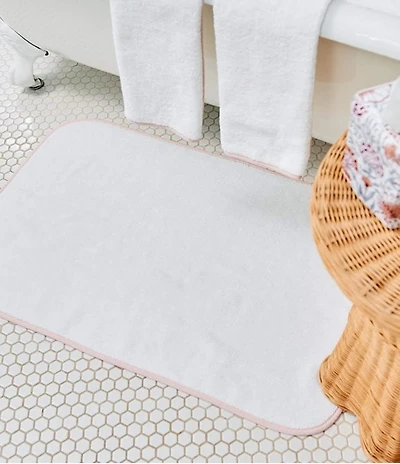 Weezie Signature Organic Cotton Contrast Piping Bath Mat