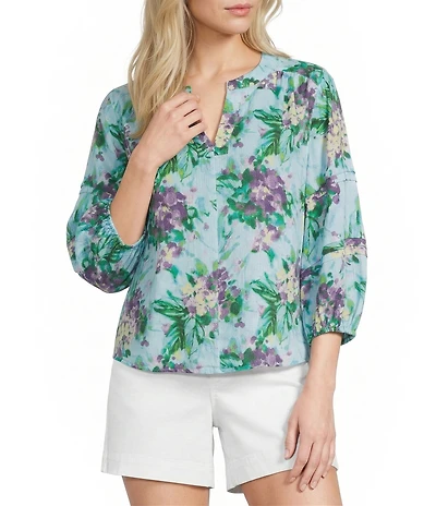 Westbound Bouquet Blossom Linen Blend 3/4 Sleeve V-Neck Top