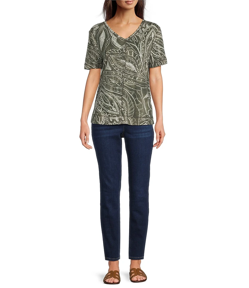 Westbound Dotted Vines Print Short Sleeve V-Neck Top