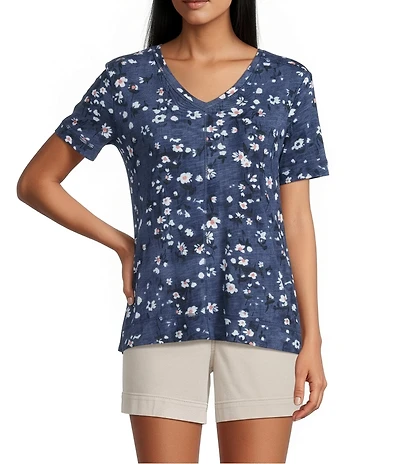 Westbound Dusty Daisy Print Short Sleeve V-Neck Top
