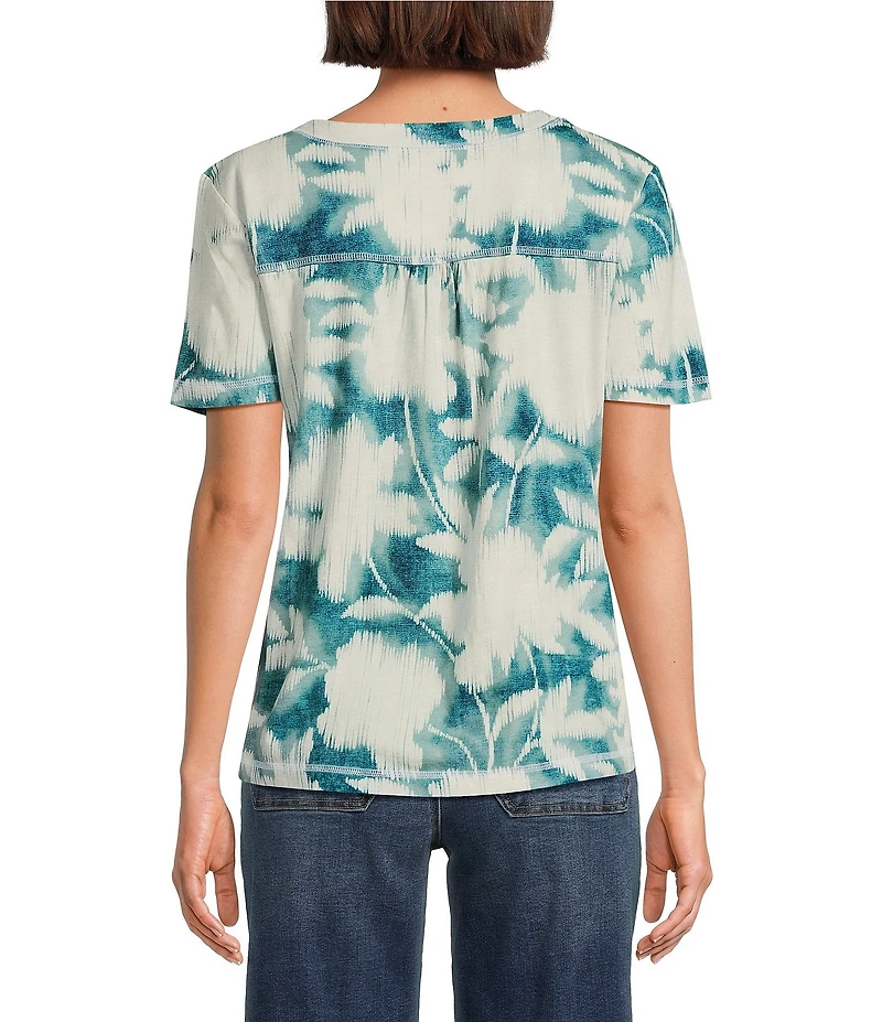 Westbound Enchanted Garden Print Short Sleeve V-Neck Top
