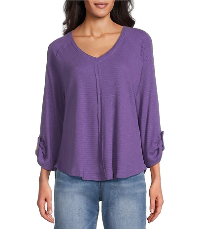 Westbound Knit Solid 3/4 Bell Sleeve V-Neck Top