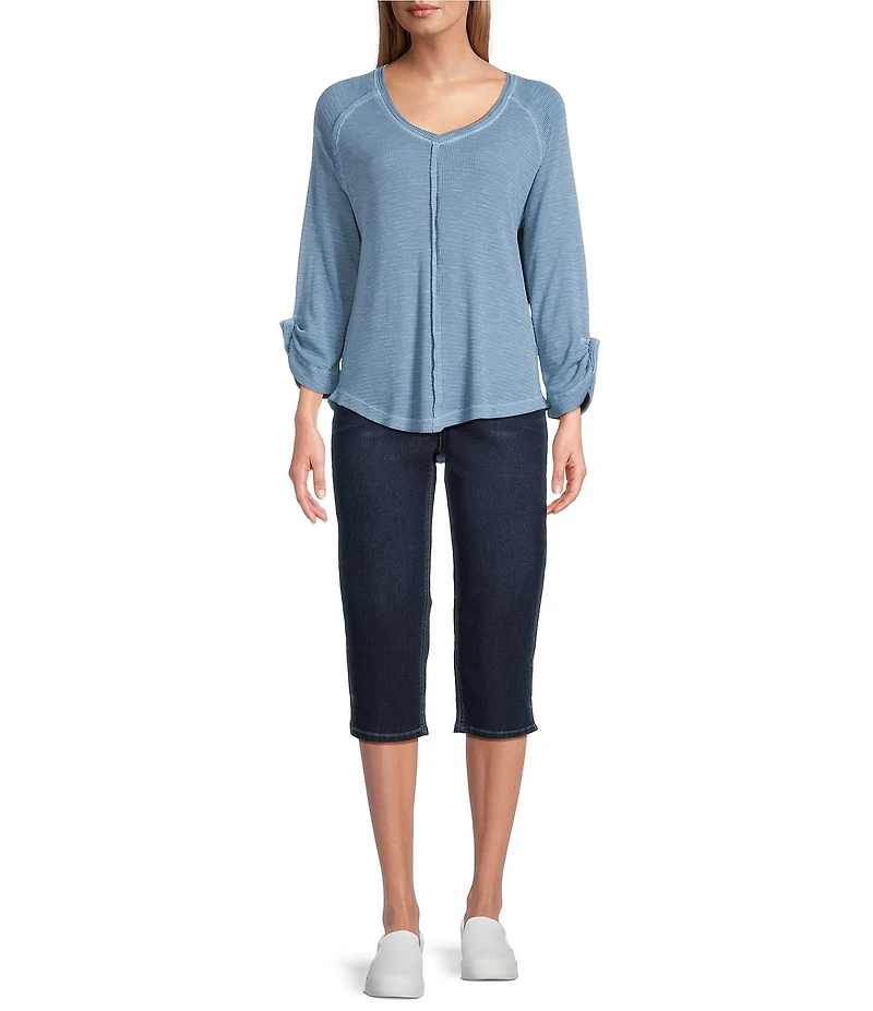 Westbound Knit Solid 3/4 Bell Sleeve V-Neck Top