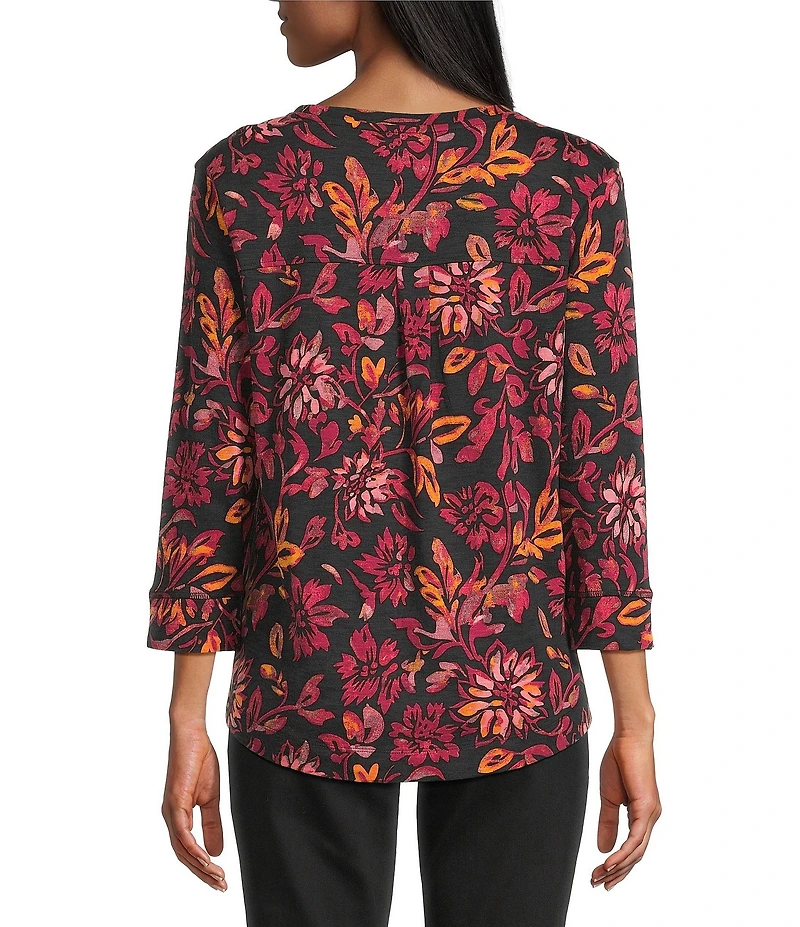 Westbound Petite Size Canvas Floral Print 3/4 Sleeve Knit Crew Neck Top