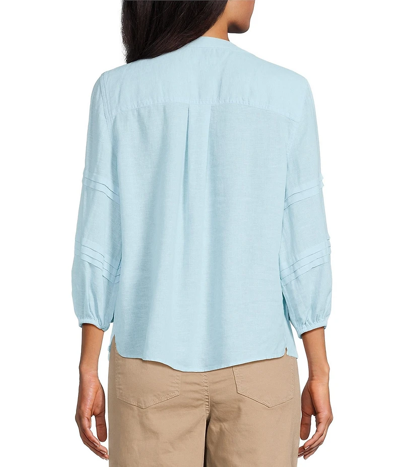 Westbound Petite Size Solid 3/4 Sleeve V-Neck Top