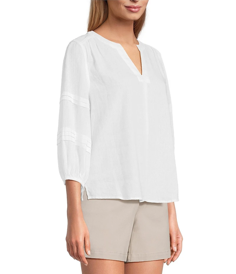 Westbound Petite Size Solid 3/4 Sleeve V-Neck Top