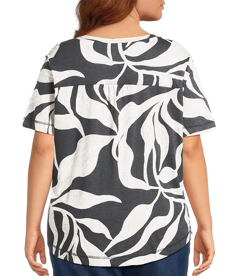 Westbound Plus Size Dancing Leaves Short Sleeve Slub Knit Crew Neck Top