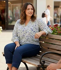 Westbound Plus Size Floral Print V Neck 3/4 Sleeve Collared Slub Knit Top