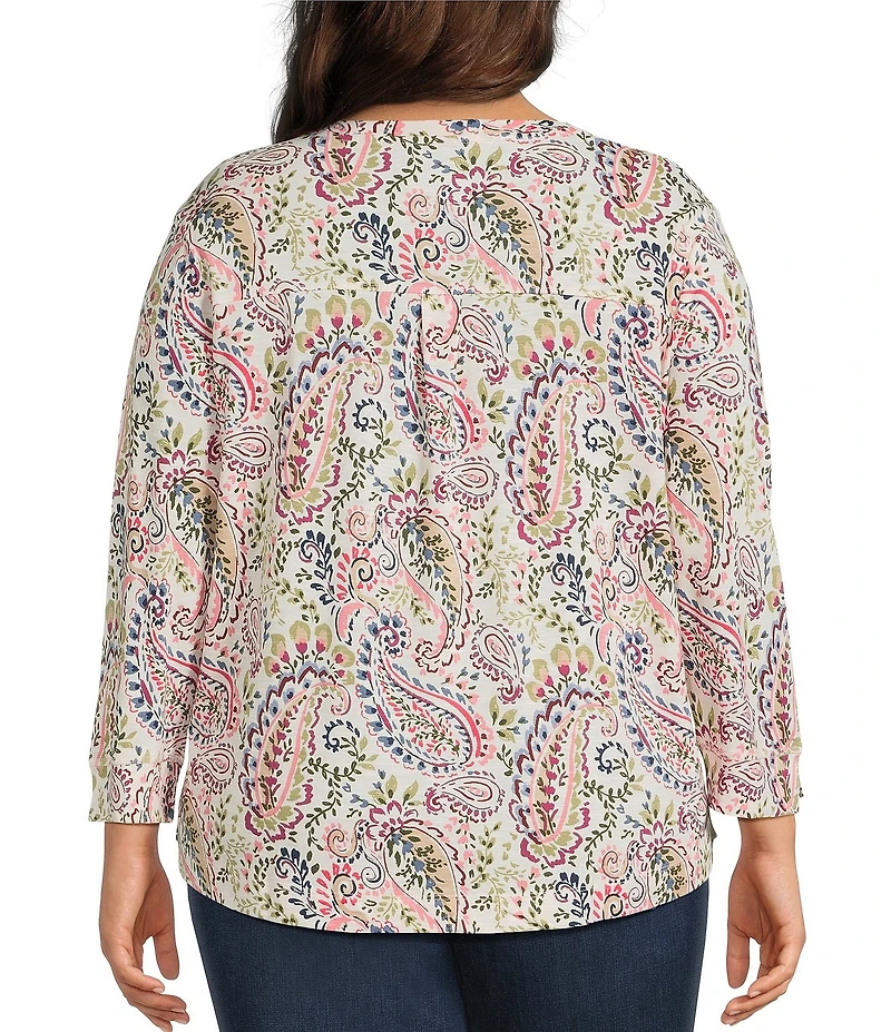 Westbound Plus Size Paisley Print 3/4 Sleeve Knit Crew Neck Top