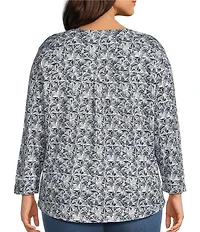 Westbound Plus Size Textured Geo 3/4 Sleeve Knit Crew Neck Top