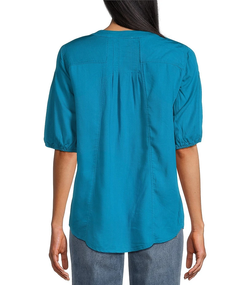 Westbound Pocket Front 3/4 Puff Sleeve Henley Top