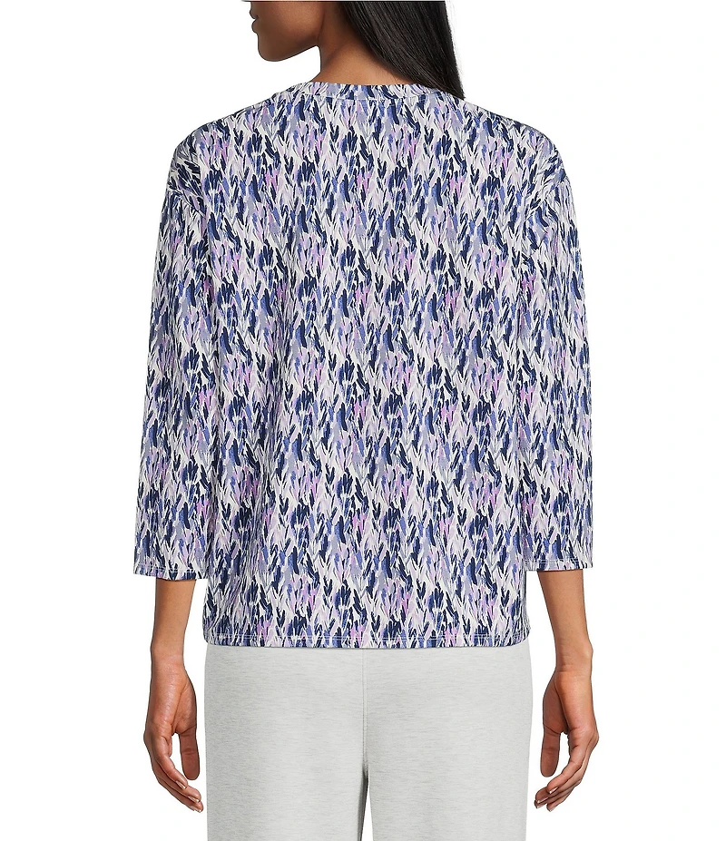 Westbound Printed Crew neck 3/4 Sleeve Pleated Side Tuck Hem Top