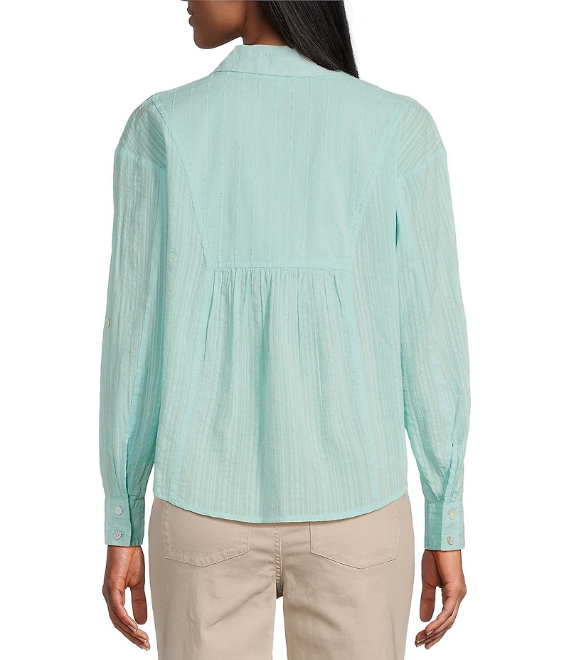 Westbound Roll Tab 3/4 Sleeve Point Collar Henley Top
