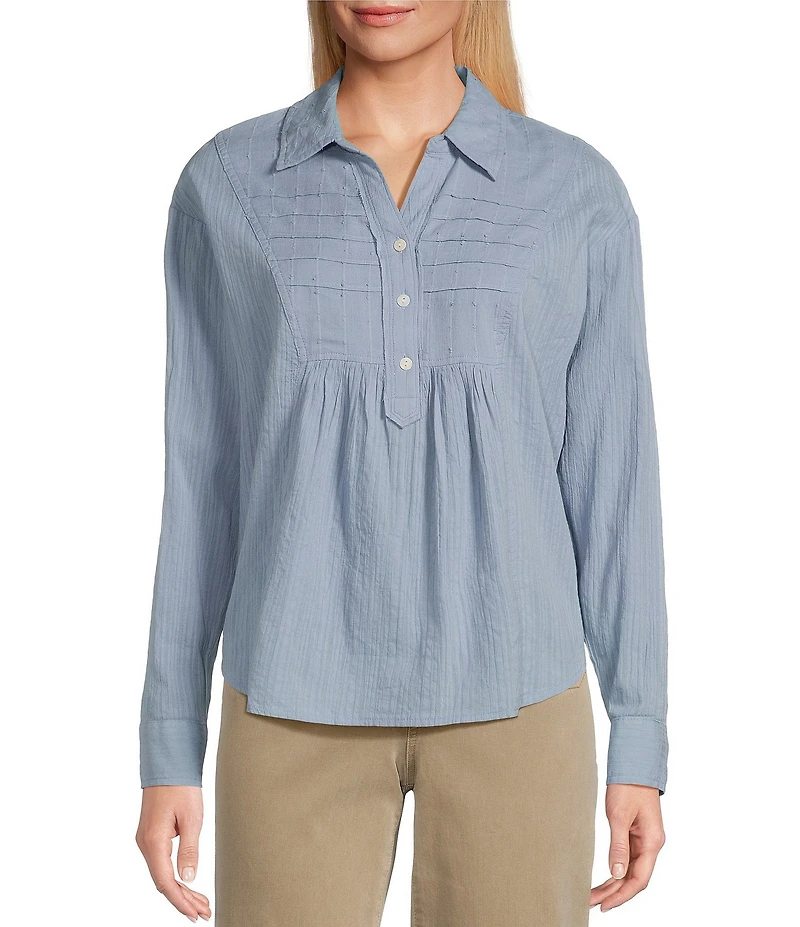 Westbound Roll Tab 3/4 Sleeve Point Collar Henley Top