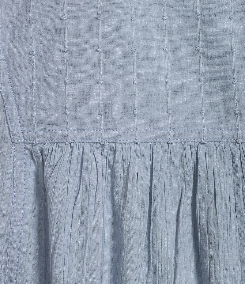 Westbound Roll Tab 3/4 Sleeve Point Collar Henley Top