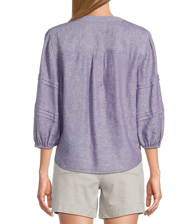 Westbound Solid 3/4 Sleeve V-Neck Top