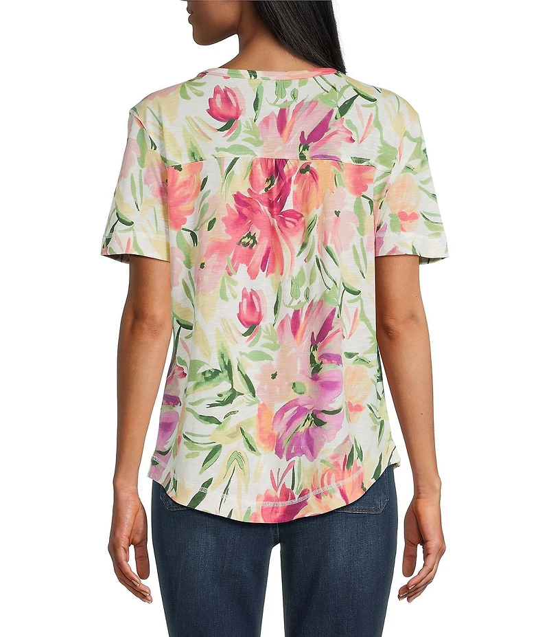 Westbound Tea Rose Perennial Floral Print Short Sleeve Crew Neck Top