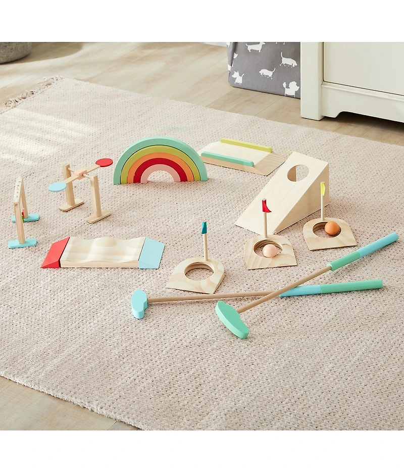 Wonder & Wise By Asweets Good Wood Mini Golf Game Set