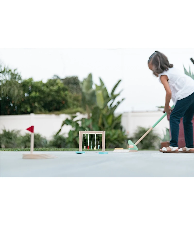 Wonder & Wise By Asweets Good Wood Mini Golf Game Set