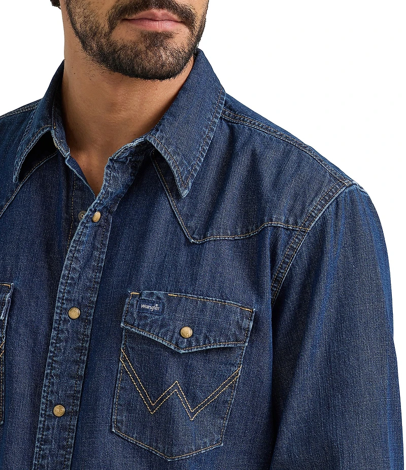 Wrangler® Long Sleeve Denim Western Shirt