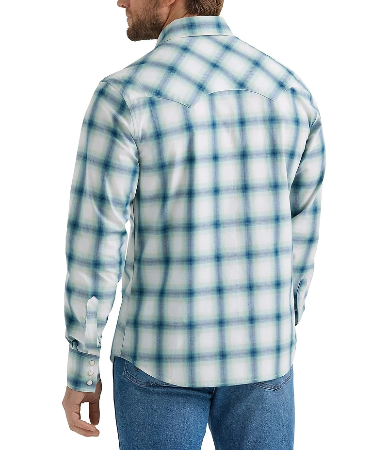 Wrangler® Long Sleeve Retro® Plaid Woven Shirt