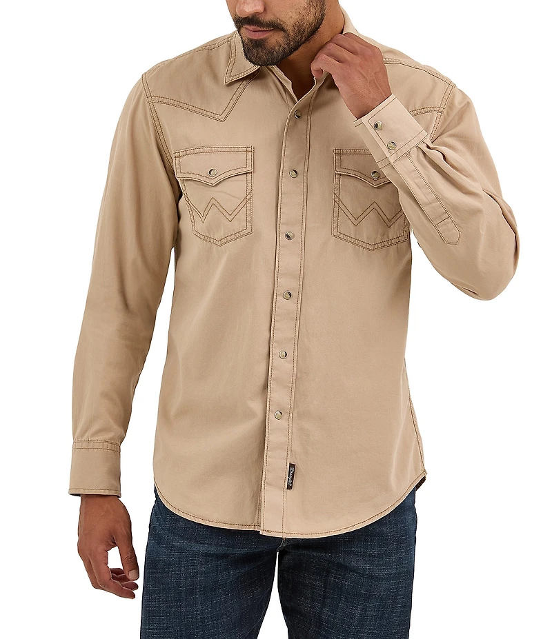 Wrangler® Long Sleeve Retro® Premium Solid Woven Shirt